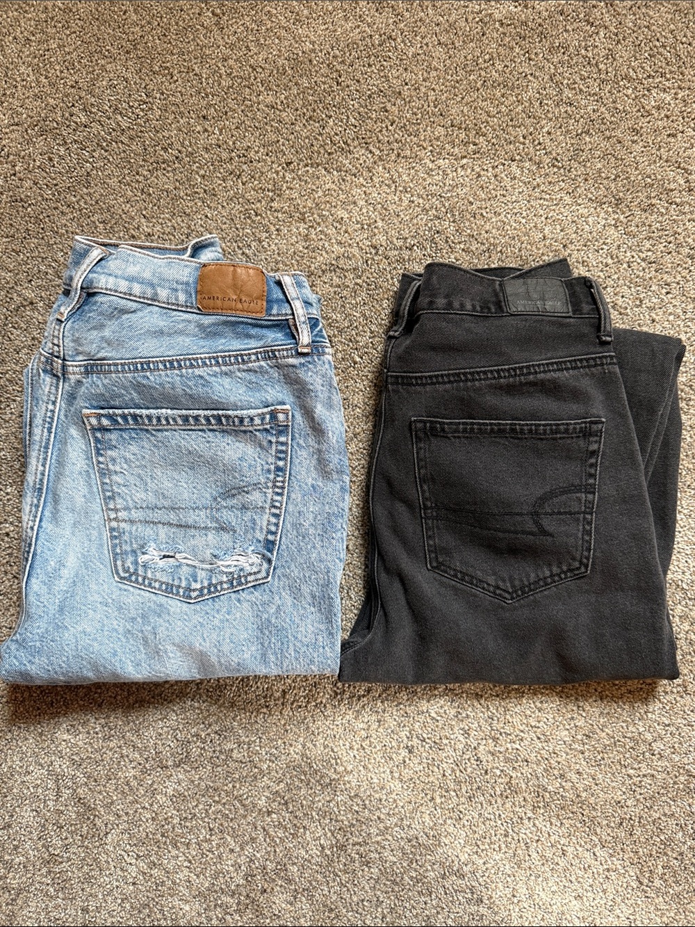 women’s ae american eagle Black and Light Blue Jeans - mom and boyfriend fit 2s